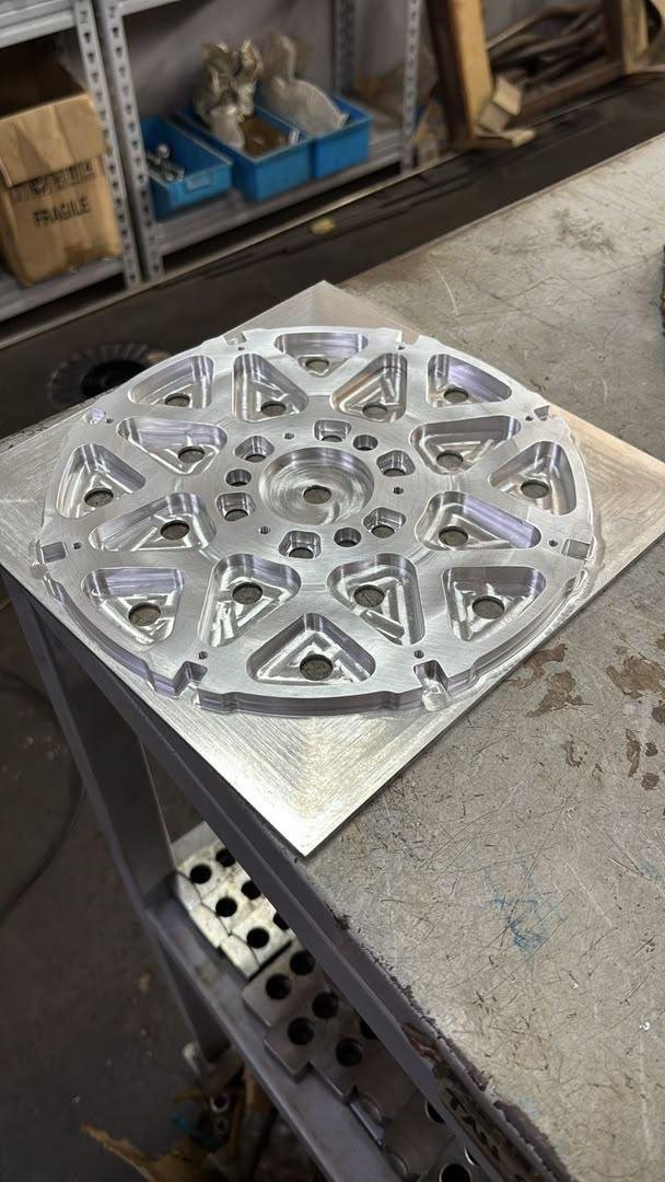 Yamaha R1 Floating Disc Design & Manufacturing - Image 4